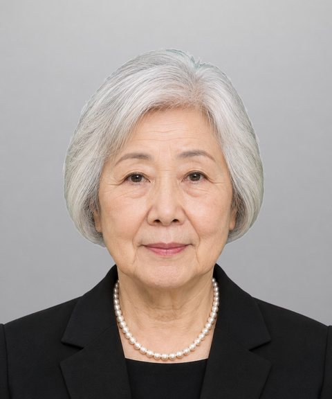 背景を「無地のグレー」にした遺影の見本(架空の人物)